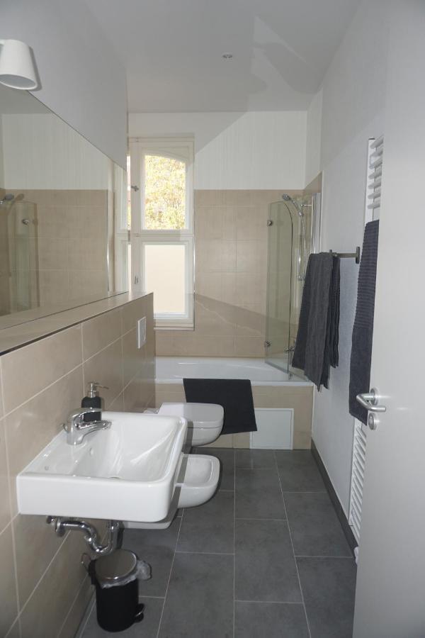 Madflats Hotel-Apartments S-Bahn Friedenau Berlin Ngoại thất bức ảnh